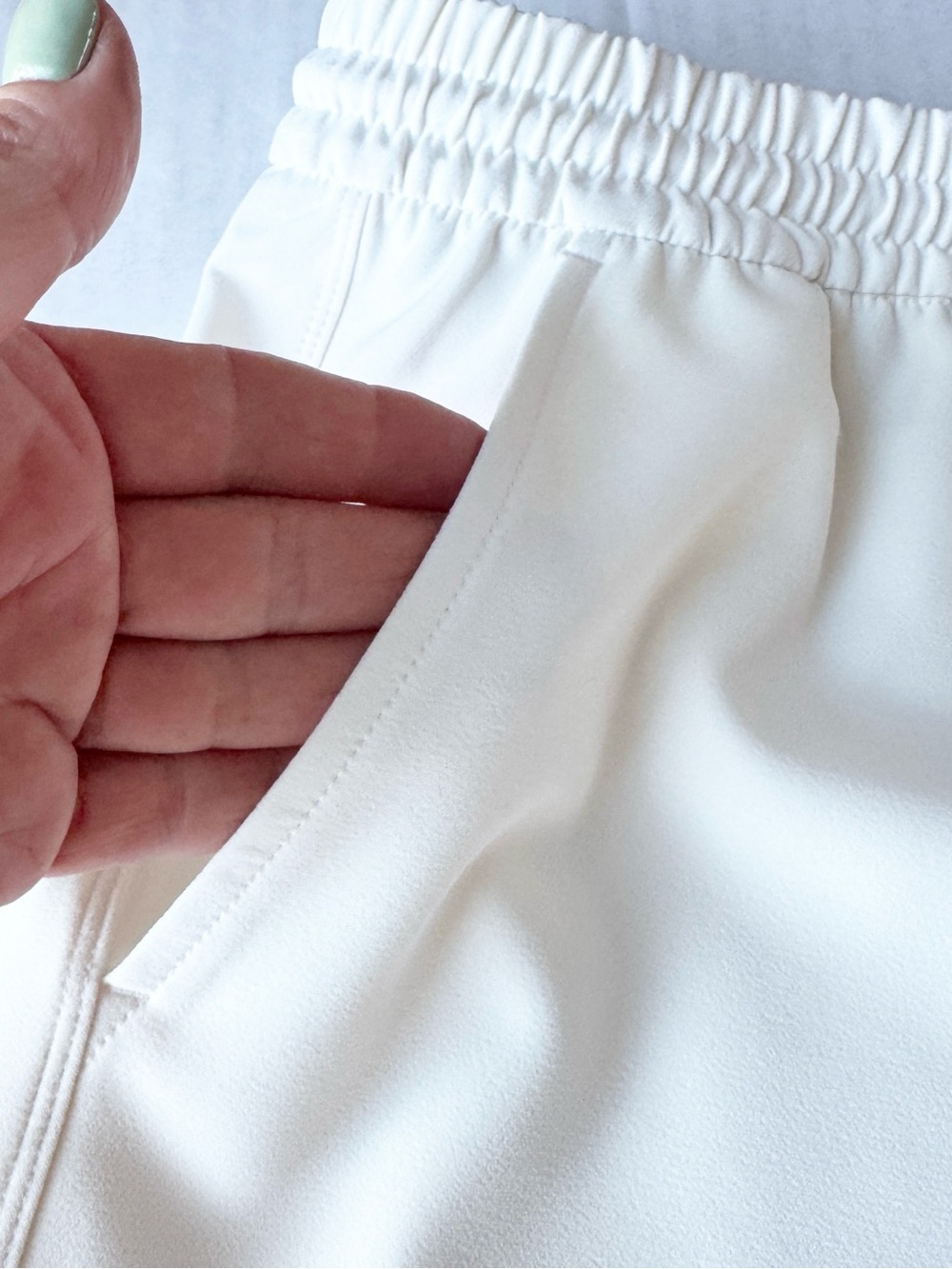 Athleta New Promenade High Rise Cargo Pant, Magnolia White Wide Leg Pants NWT - Picture 8 of 15